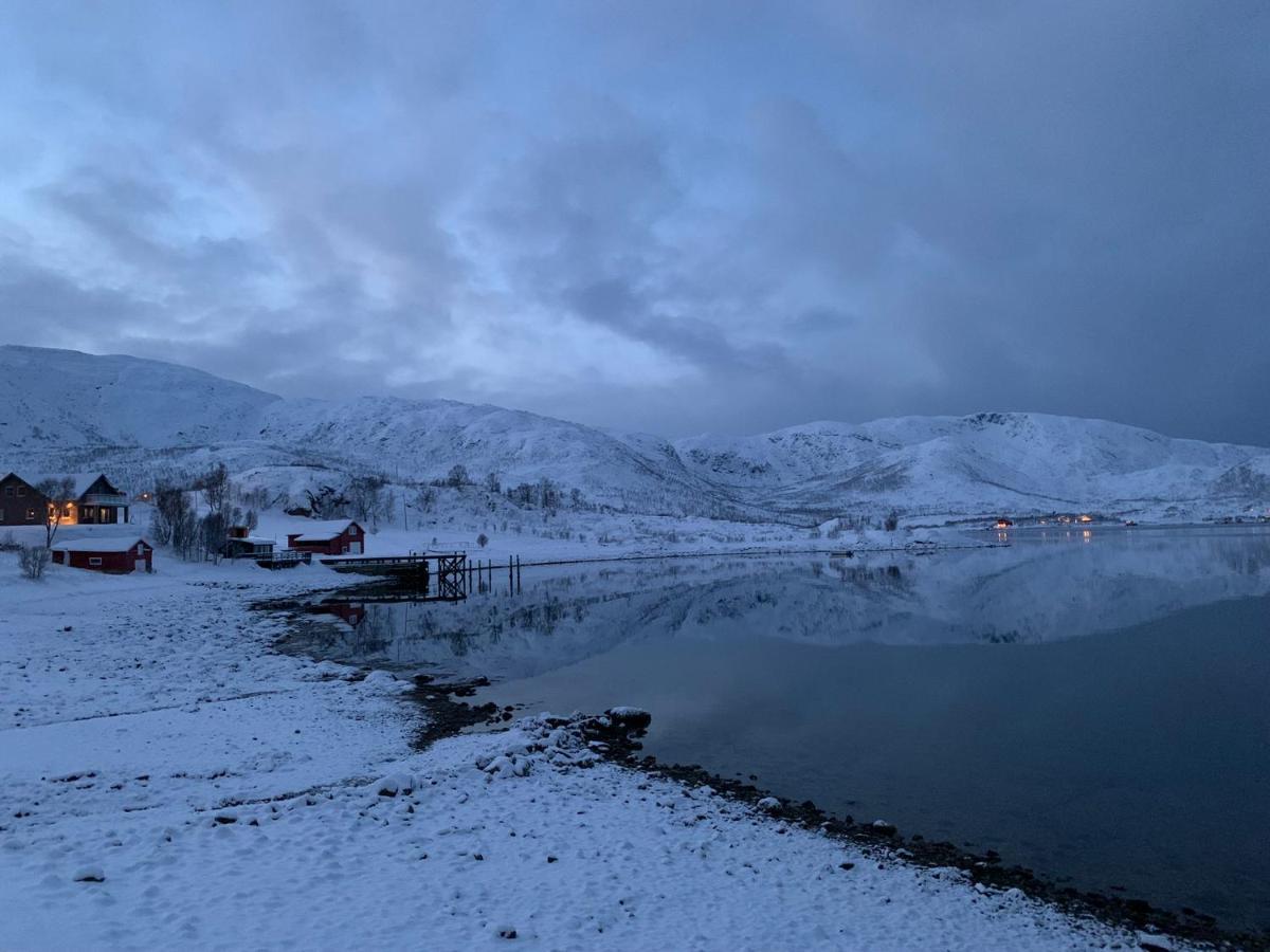 Kvaloya Apartment By The Sea Tromso Luaran gambar