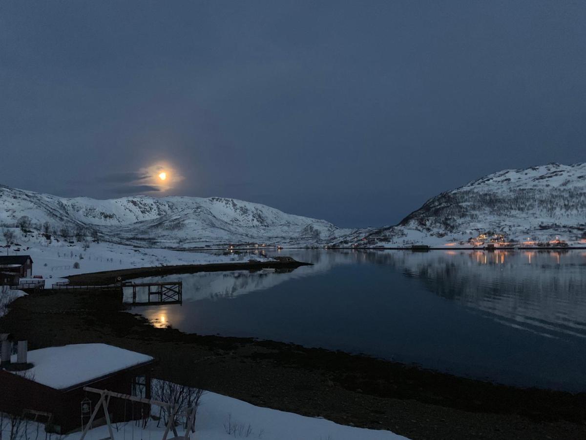 Kvaloya Apartment By The Sea Tromso Luaran gambar