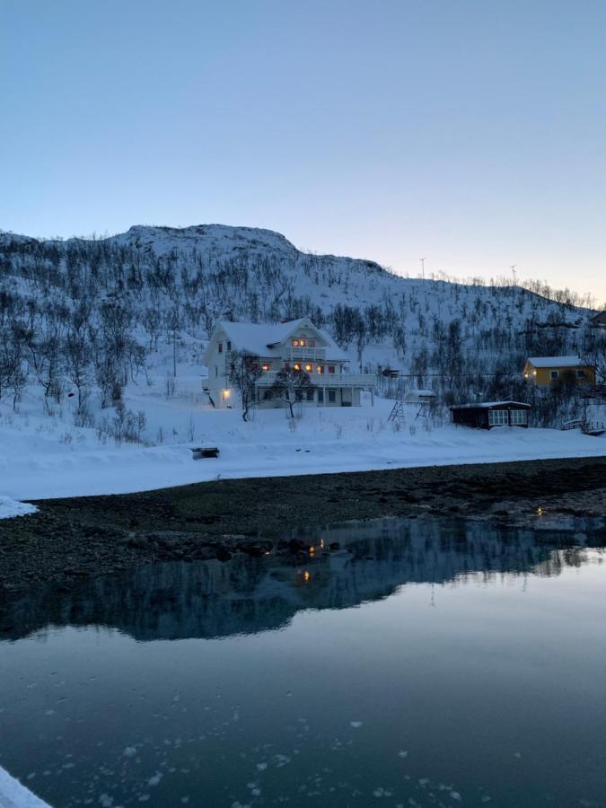 Kvaloya Apartment By The Sea Tromso Luaran gambar